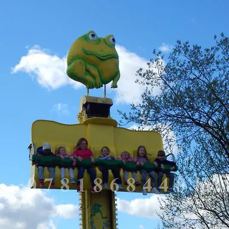 Flamingo Land - Woodlands W174 * Kirby Misperton